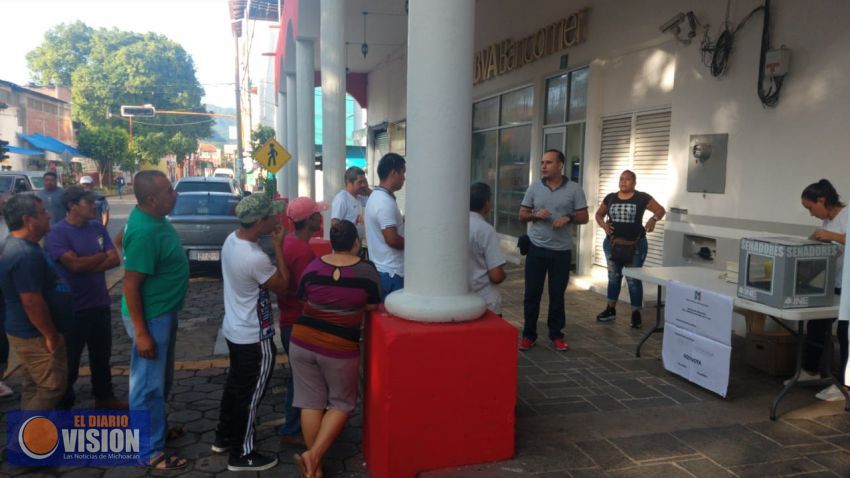 Sin incidencias, arranca votación priista  en Michoacán