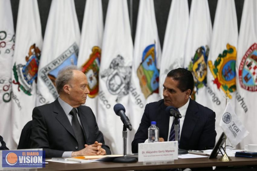 Propone Silvano Aureoles ante FGR estrategia nacional para combatir homicidio doloso