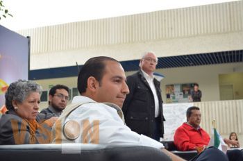 Expone Cortés Mendoza, propuestas de seguridad y empleo ante universitarios