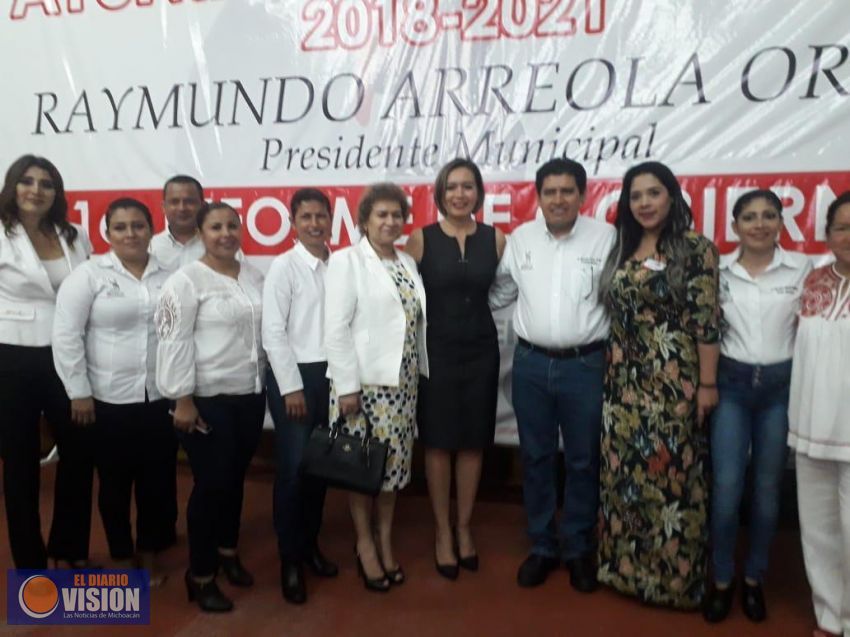 A cumplir con la obligación de rendir cuentas a los ciudadanos, llama Yarabí Ávila