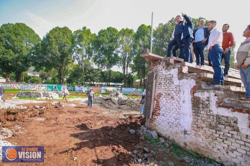Supervisa Víctor Manríquez obras en la Unidad Deportiva por más de 10 MDP