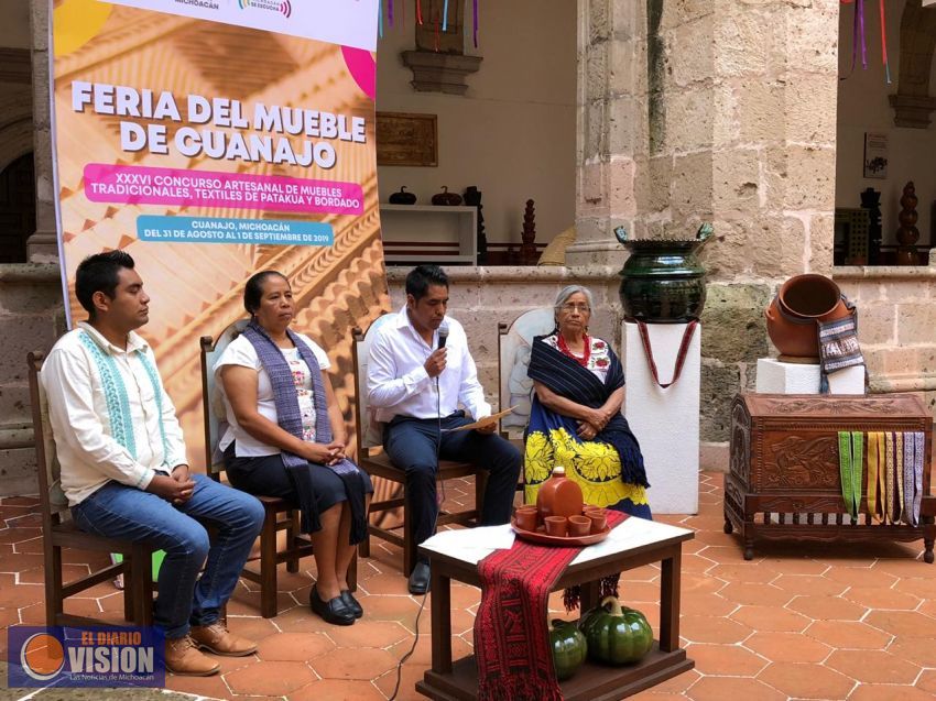 Invita la Comunidad de Cuanajo a su tradicional Feria del Mueble 