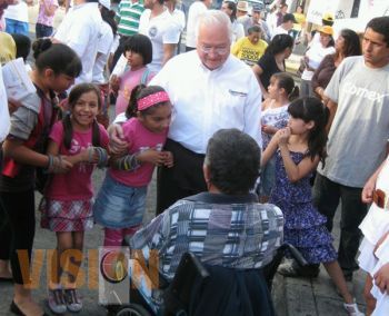 Soluciones sustentadas por trabajo de equipo académico multidisciplinario, compromete Genovevo.