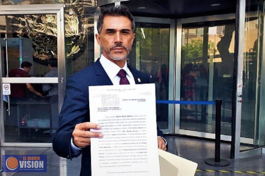 Sergio Mayer presenta denuncia ante la FGR por falsas acusaciones de la diputada Inés Parra