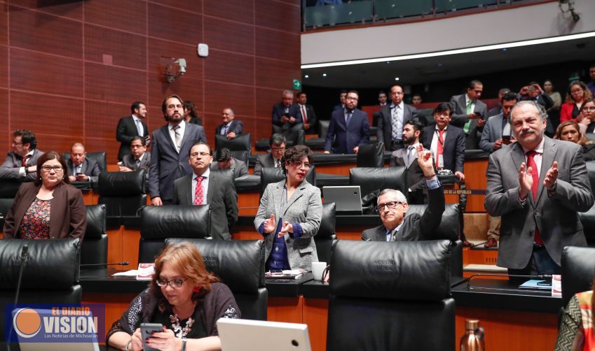 Solicita Congreso de la Unión informe sobre abasto de medicamentos, vacunas e insumos médicos 