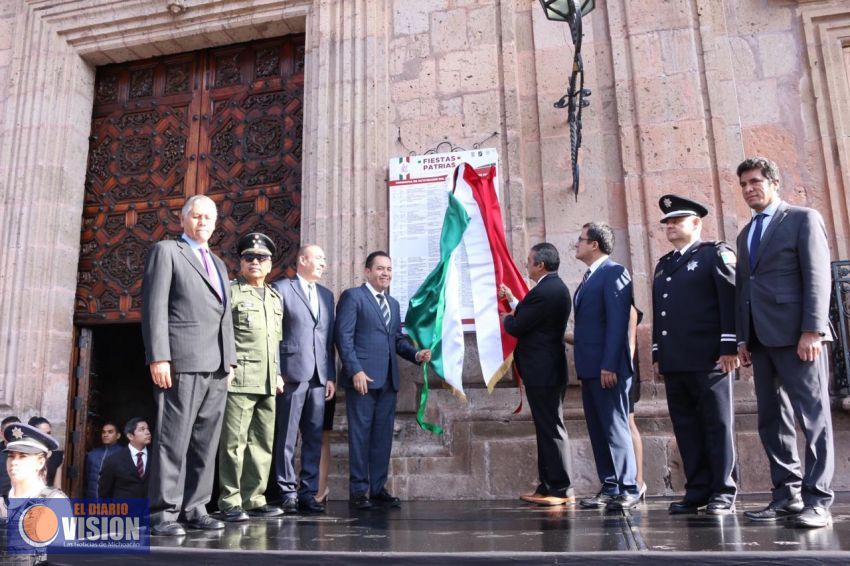 Autoridades realizan recorrido del Bando Solemne de las Fiestas Patrias