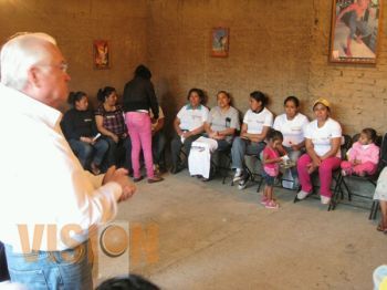 Incrementamos a 300 los talleres para compartir la Plataforma Política: Genovevo Figueroa
