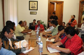 Diputados reciben hoy a manifestantes