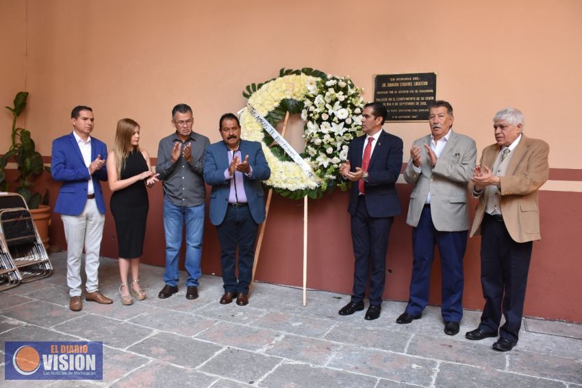 Rinden homenaje luctuoso al diputado Osvaldo Esquivel Lucatero