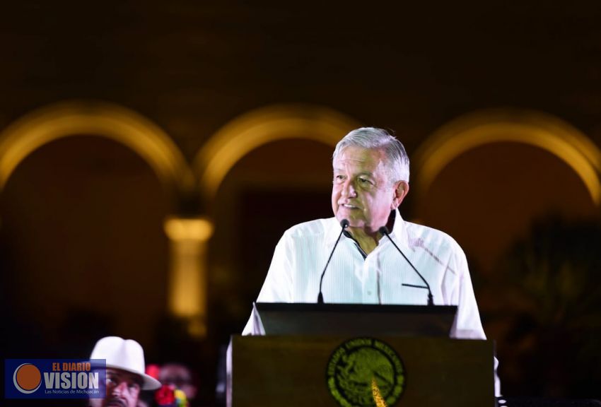 Avala AMLO leyes secundarias en materia educativa