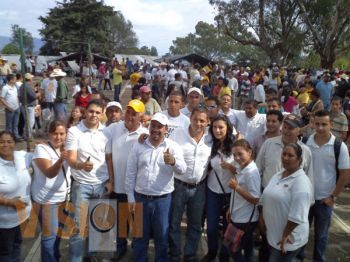 Apoya Aníbal Guerra a candidatos convergentes en el Estado asegurando que la Ola Naranja cree se.