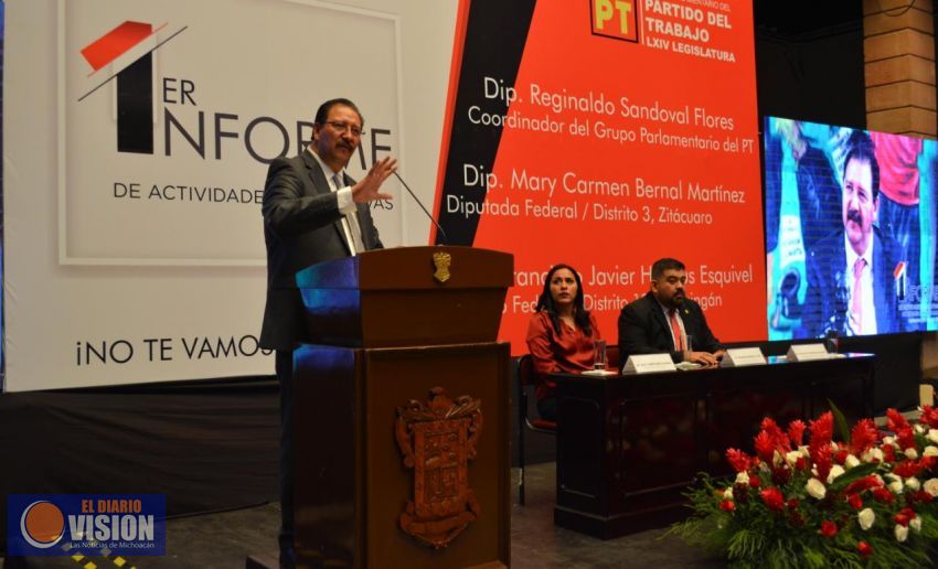 Rinde su primer informe, el Diputado Reginaldo Sandoval Flores 
