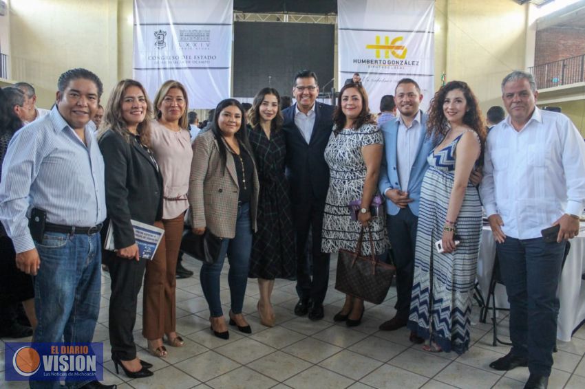 Reconoce Juan Bernardo Corona el trabajo de Humberto González en su primer informe legislativo 