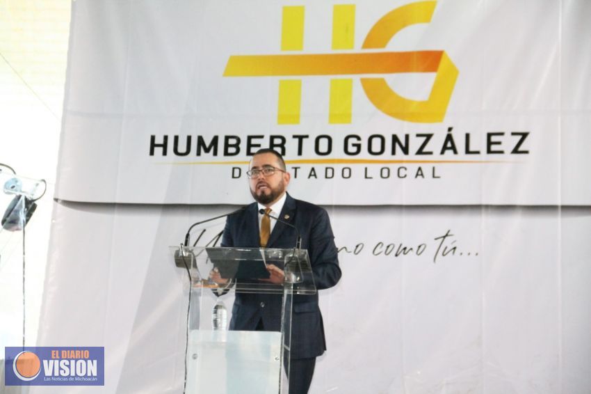Humberto González rinde Primer Informe de Labores Legislativas en Huandacareo