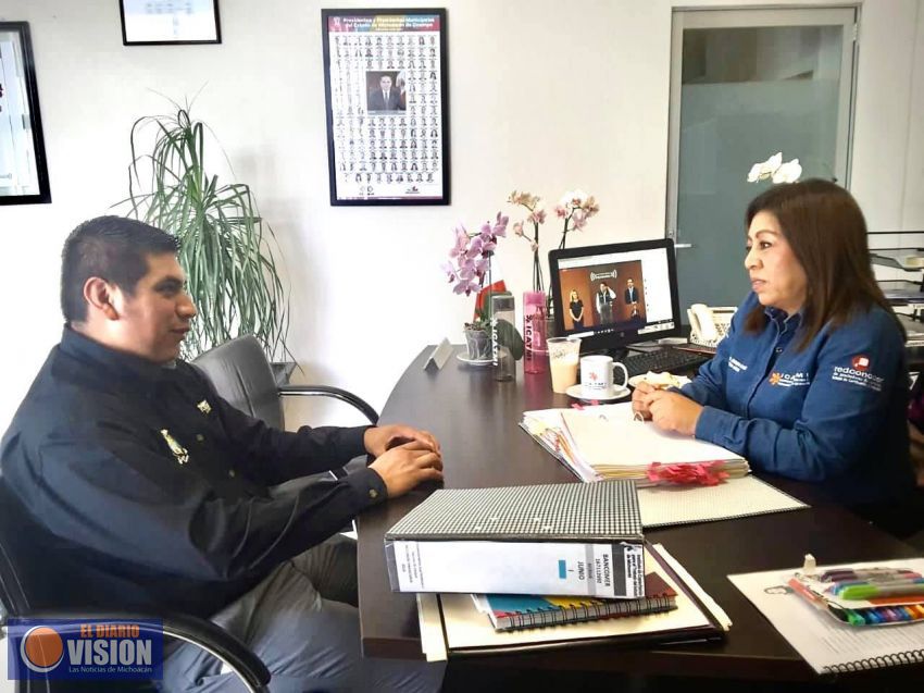 El alcalde de Tingambato se reúne con la directora general del ICATMI.