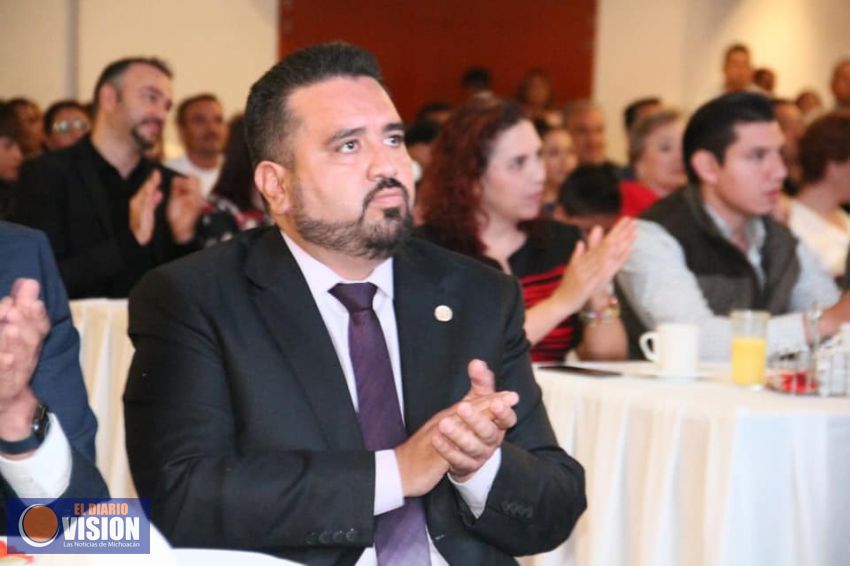 Armonizará Michoacán legislación en igualdad y paridad: Erik Juárez