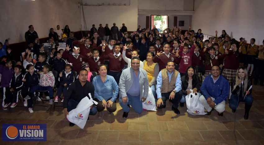 Realizan Jornada de afiliación al Seguro Popular en Erongaricuaro