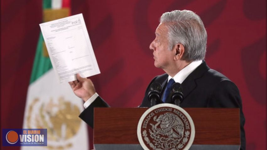 Ríndanse, los tenemos rodeados: AMLO a corruptos