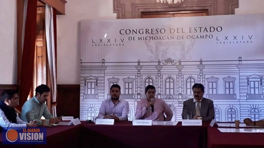 Ofrecerá Ernesto Núñez Aguilar servicios médicos a bajo costo para la ciudadanía 