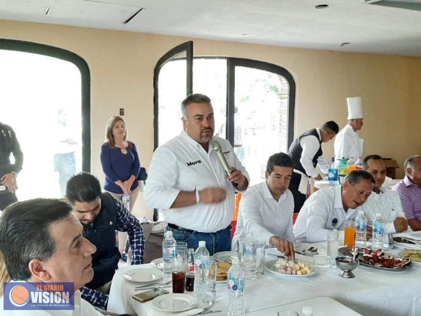 Jesús Mora González, asistió a la reunión de la Mesa Regional de Seguridad