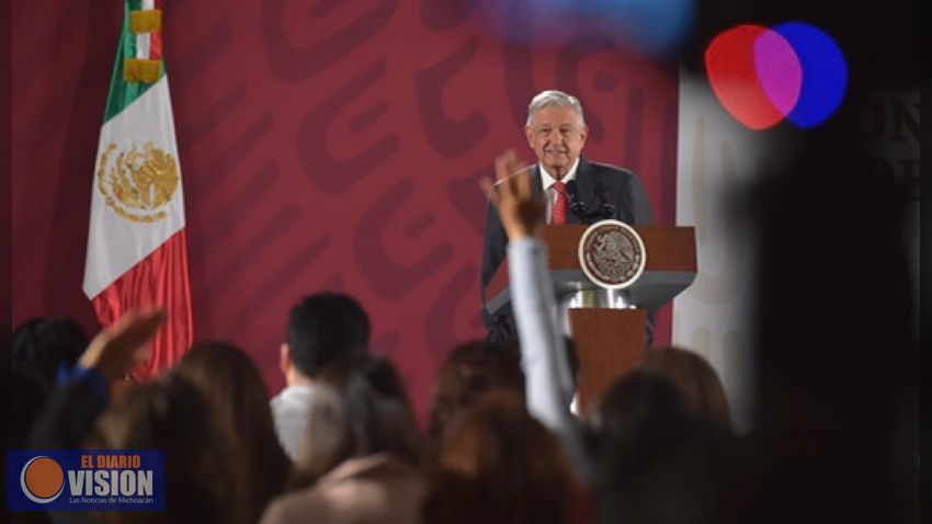 Asegura AMLO que a alcaldes les gana ansia opositora; critica derroches