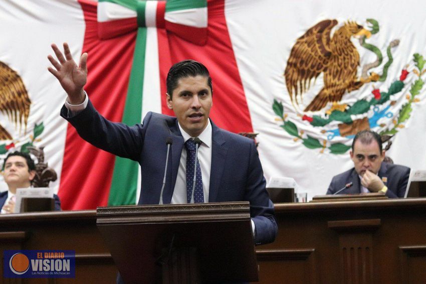 México en caída libre en materia de economía por políticas obradoristas: Javier Paredes 