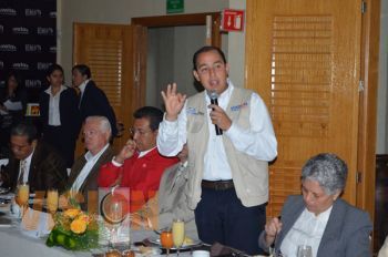Si queremos tener desarrollo tenemos que dejar que la sociedad participe: Marko Cortés