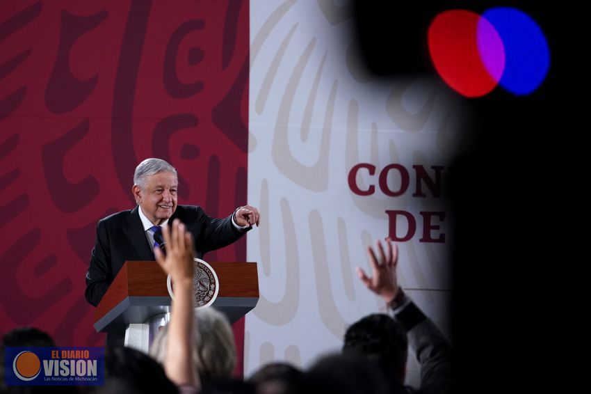 AMLO festeja aprobación de revocación de mandato; propone sea el 21 de marzo de 2022