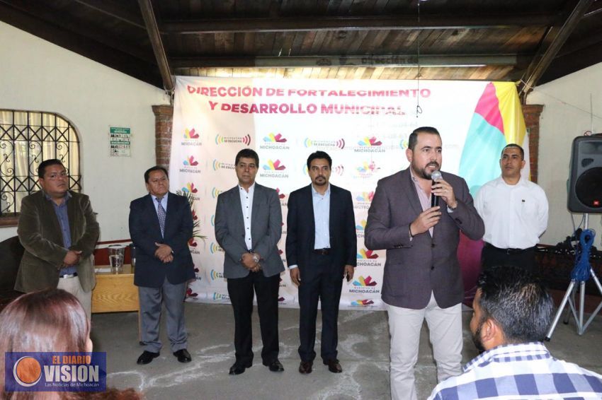 Humberto González participa en Capacitación Municipal 