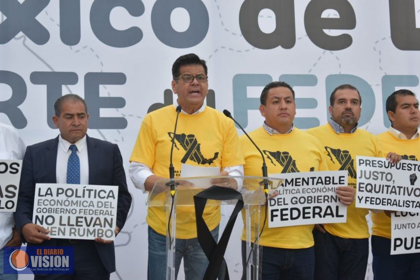 México de luto, muerte del Federalismo: PRD