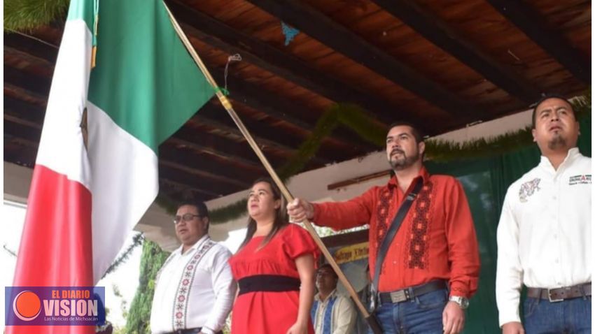 Gobierno de Erongarícuaro, realizó el acto cívico y desfile conmemorativo a la Revolución Mexicana 
