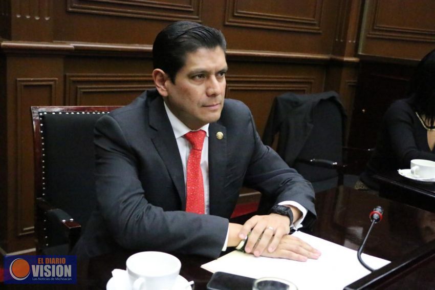Replantea Ernesto Núñez regulación de manifestaciones públicas en Michoacán