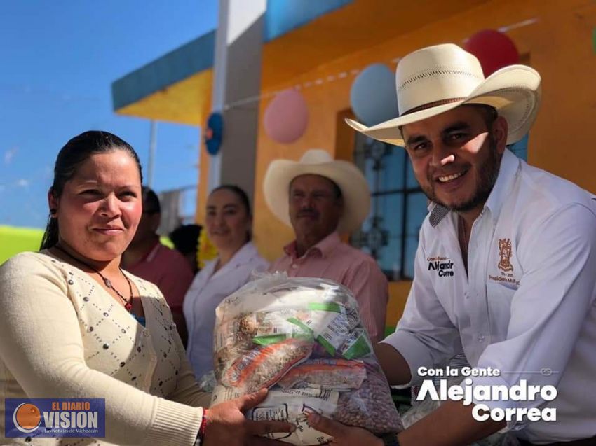 Alejandro Correa, inauguró la Techumbre de la Escuela Primaria en Rancho Los Guerreros 
