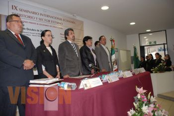 Celebra el Instituto de Investigación Económica y empresariales su Décimo Aniversario