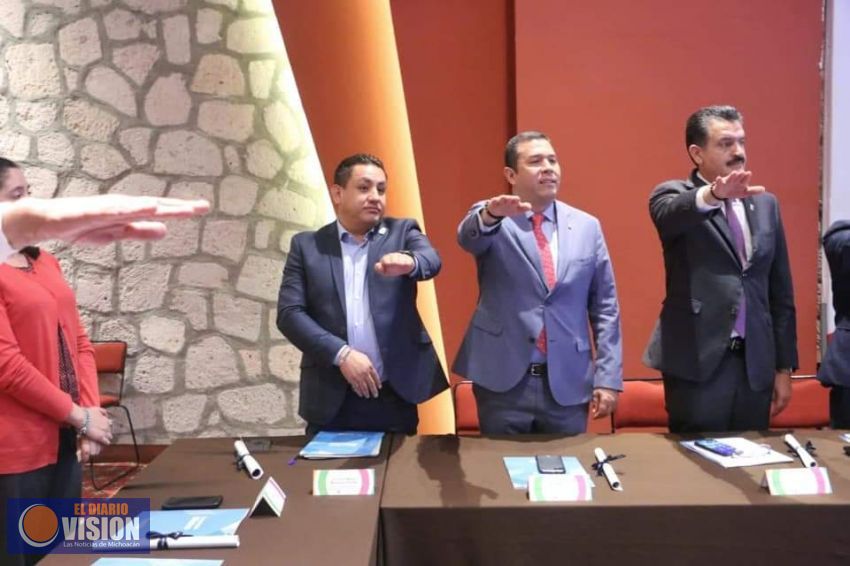 Víctor Manríquez, rindió protesta como integrante del Comité Estatal de Apoyo al Censo de Población