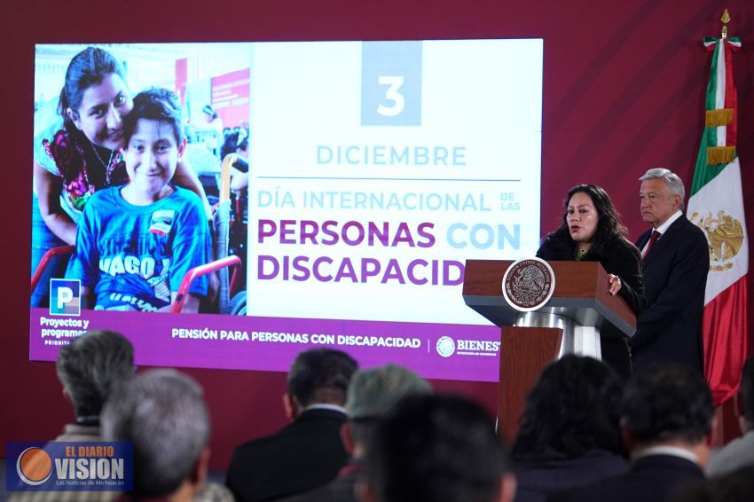 Se apoya a más de 815 mil personas con discapacidad: AMLO