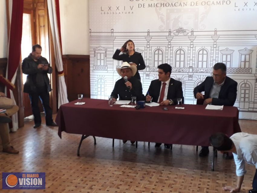 Reclaman concesionarios, falta de atención para legislar sobre el transporte 