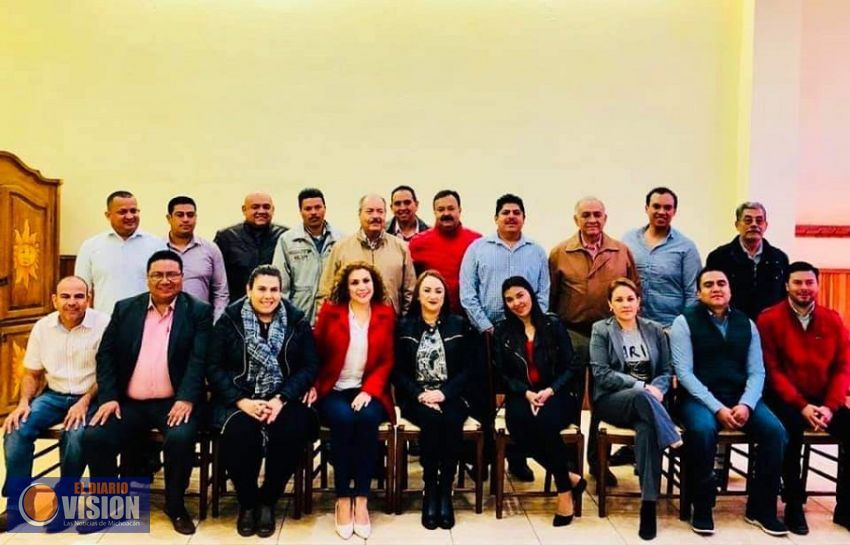 Se reúnen regidores del PRI de la región Pátzcuaro