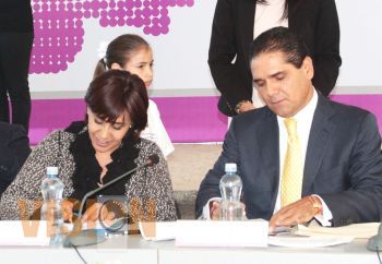 Entregan compromisos del Acuerdo de Trasparencia y Buen Gobierno para Michoacán