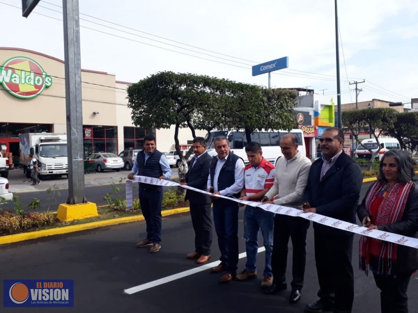 Raúl Morón, entrega obra de reencarpetamiento en la Avenida Madero Poniente 