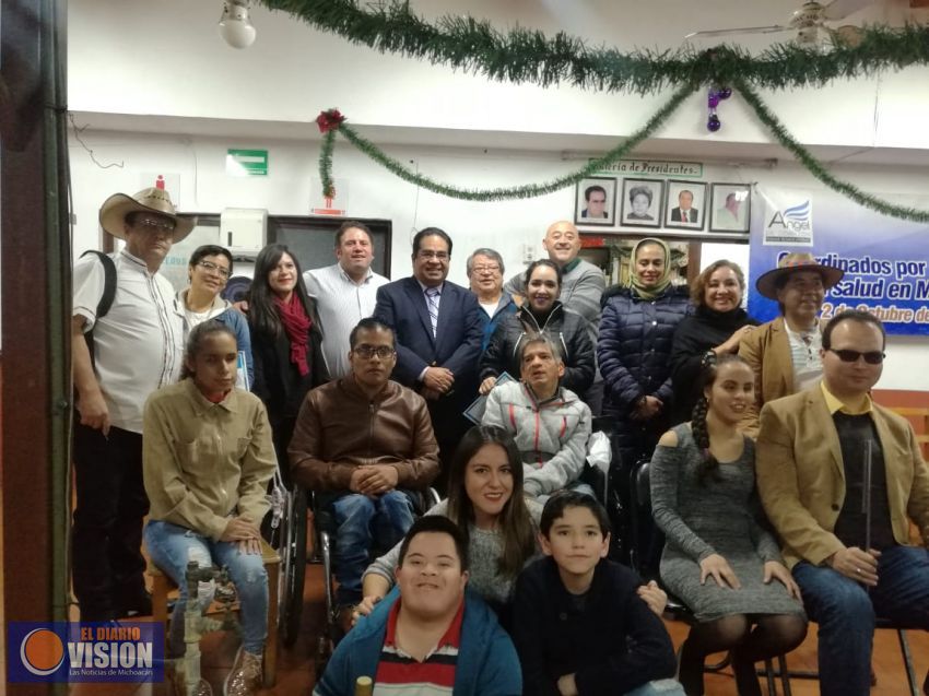 Todo un éxito, entrega de Presea Angel de Corazón  a michoacanos, comprometidos con la causa social