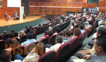 Imparten conferencias sobre justicia penal en Michoacàn