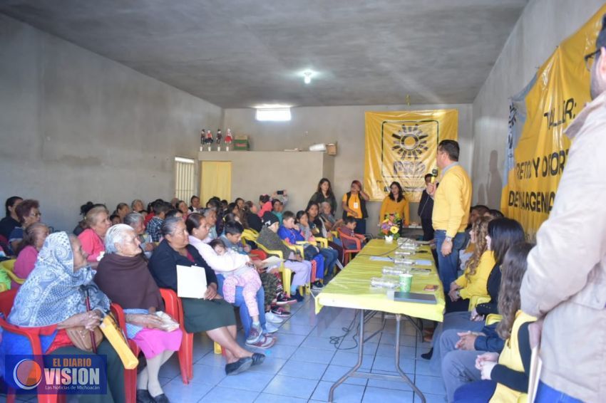 El PRD, tiene mujeres y hombres capaces de enfrentar el 2021: Juan Bernardo Corona