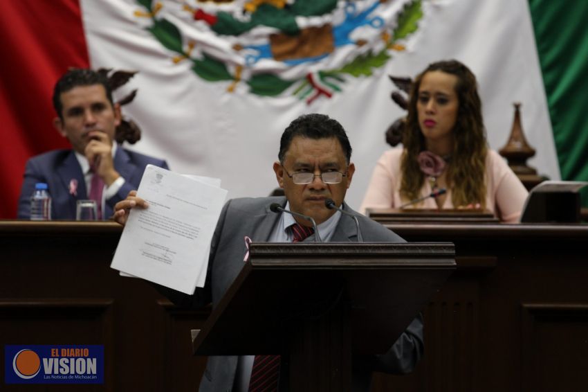 Promoverá Fermín Bernabé Ley de Etiquetado para comida chatarra en Michoacán