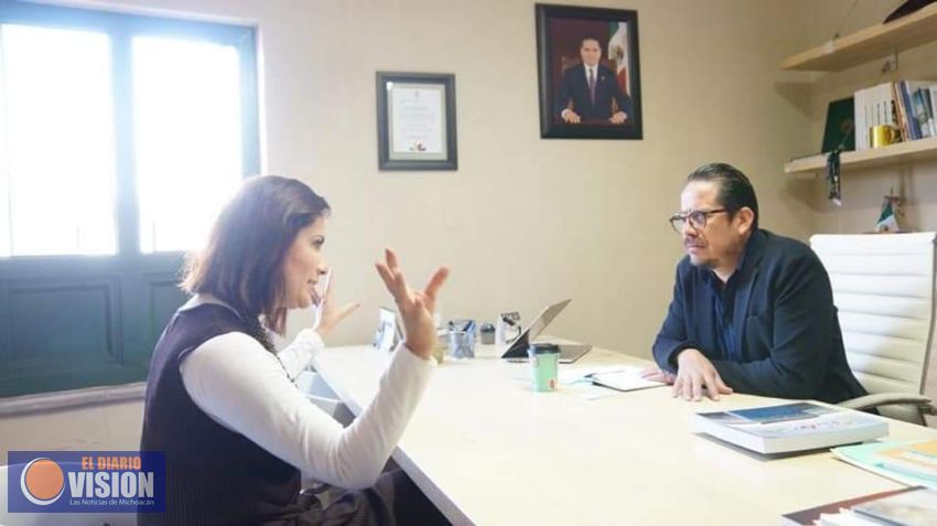 Macarena Chávez Flores se reúne con el Secretario de Cultura, en beneficio de los lagunillenses
