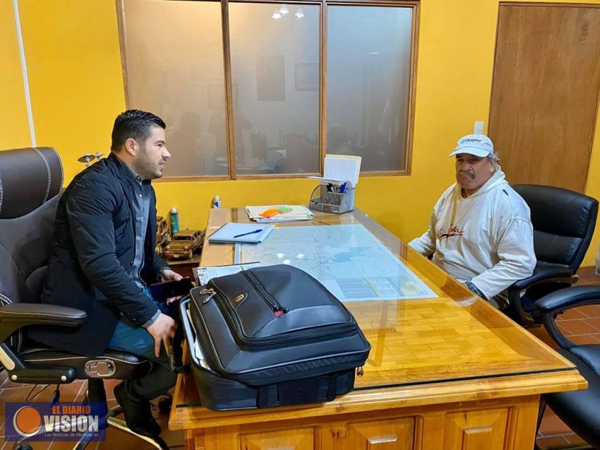 Adán Sánchez López, brinda audiencias al público en general