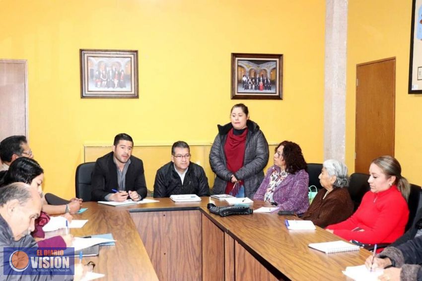 Adán Sánchez López, se reunió con directivos de las diferentes escuelas del municipio