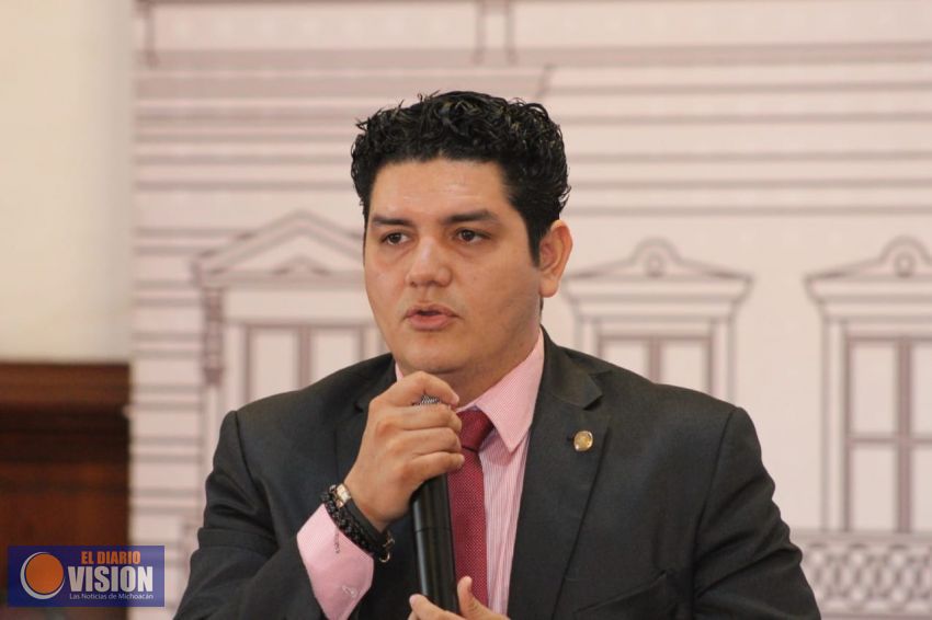 Llama Toño Madriz a la unidad en magisterio por el bien de la educación en Michoacán