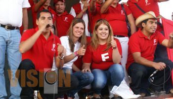 Daniela de los Santos Torres en busca de la seguridad para las comunidades michoacanas