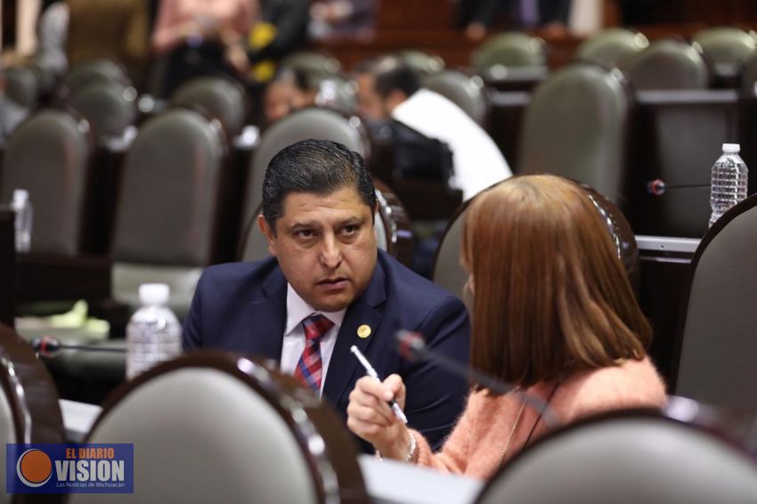 El Diputado Ignacio Campos, buscará la reducción a Partidos Políticos y mayor apoyo a Adultos Mayor